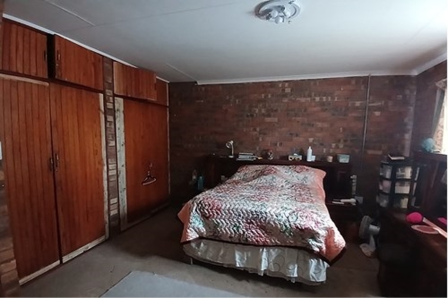 4 Bedroom Property for Sale in Roossenekal Limpopo