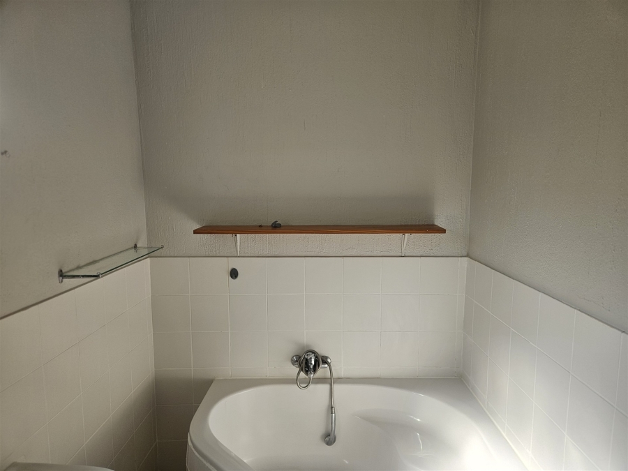 To Let 2 Bedroom Property for Rent in Hoedspruit Limpopo