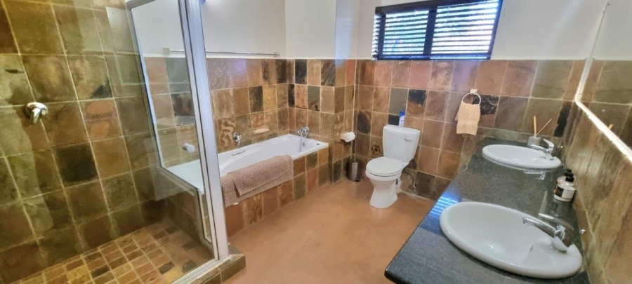 To Let 4 Bedroom Property for Rent in Koro Creek Golf Estate Limpopo
