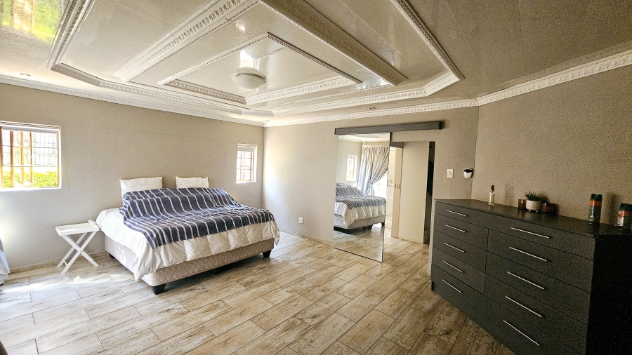 5 Bedroom Property for Sale in Louis Trichardt Limpopo