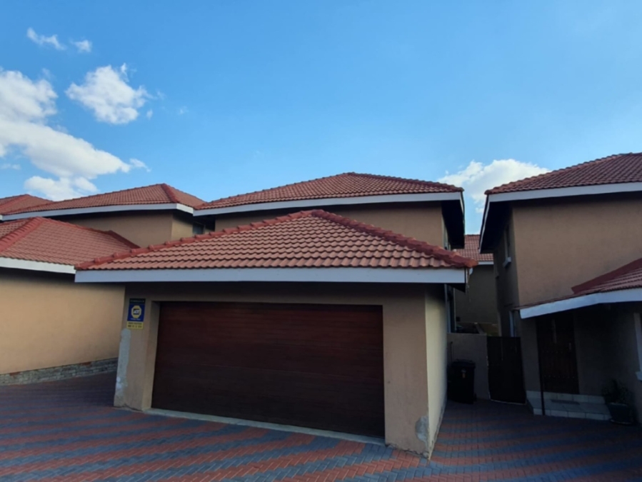 3 Bedroom Property for Sale in Bendor Limpopo