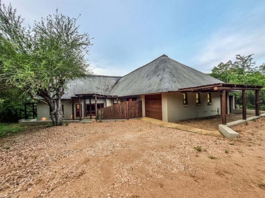 4 Bedroom Property for Sale in Raptors View Wildlife Estate Limpopo