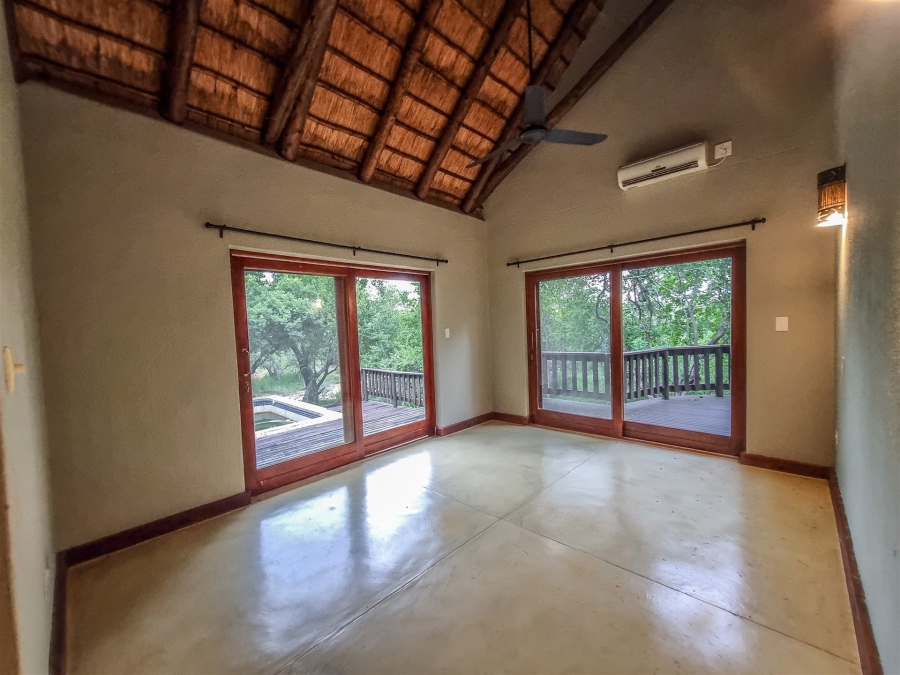 4 Bedroom Property for Sale in Raptors View Wildlife Estate Limpopo