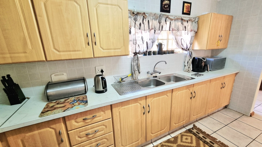 2 Bedroom Property for Sale in Modimolle Limpopo