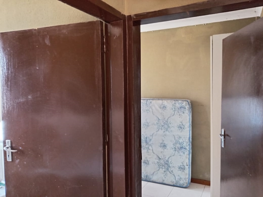 2 Bedroom Property for Sale in Mahlasedi Park Limpopo