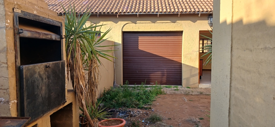 3 Bedroom Property for Sale in Bendor Limpopo