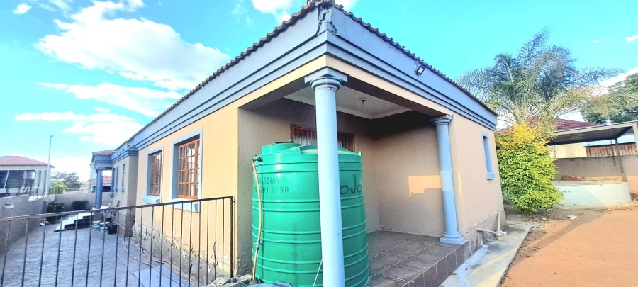 3 Bedroom Property for Sale in Serala View Limpopo