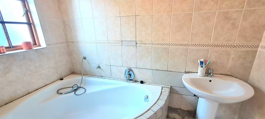 3 Bedroom Property for Sale in Serala View Limpopo