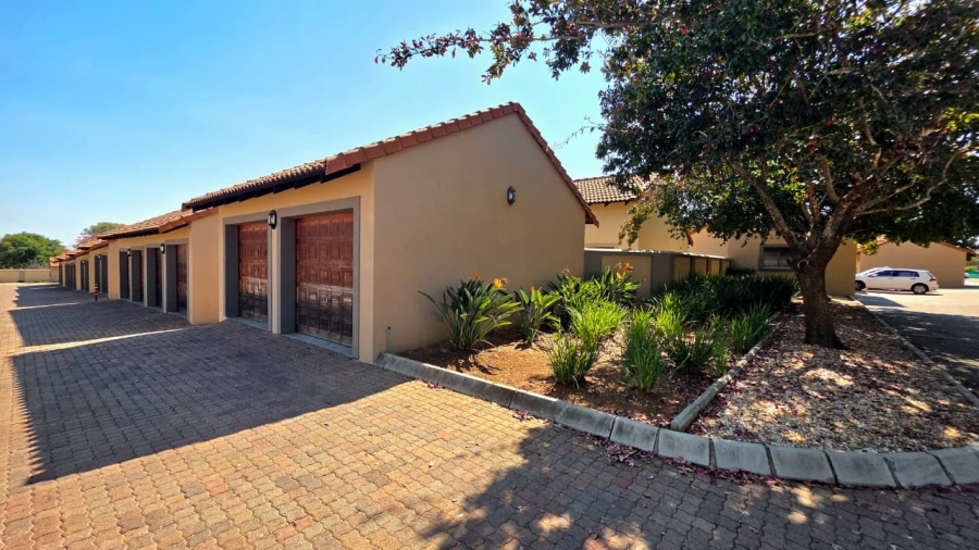 2 Bedroom Property for Sale in Bendor Limpopo