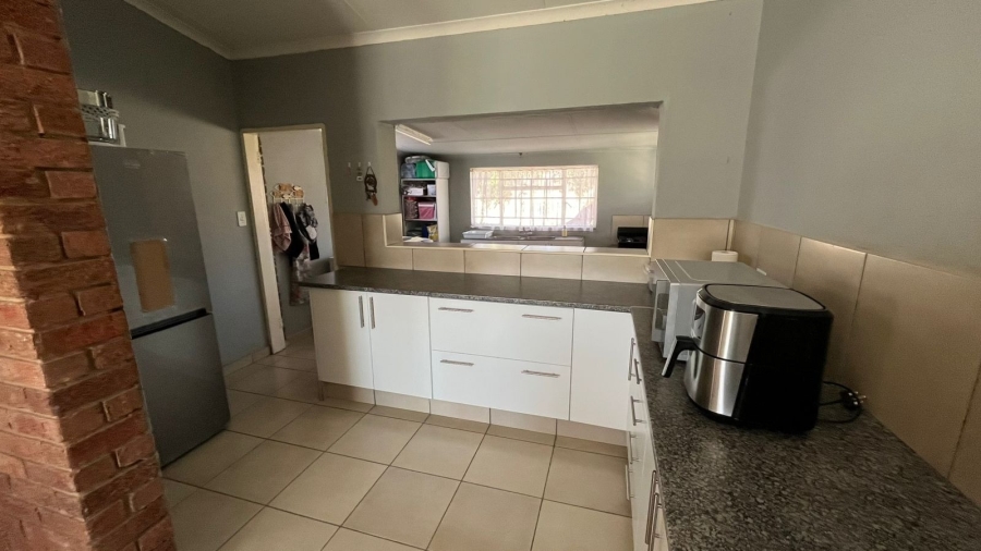 5 Bedroom Property for Sale in Bela Bela Limpopo
