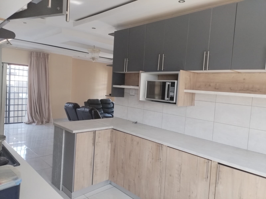 3 Bedroom Property for Sale in Mahlasedi Park Limpopo