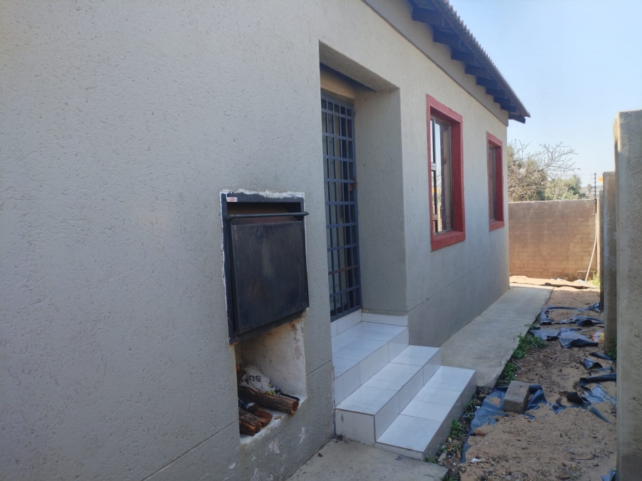 3 Bedroom Property for Sale in Mahlasedi Park Limpopo