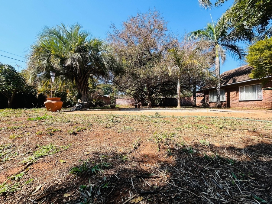 4 Bedroom Property for Sale in Chroompark Limpopo