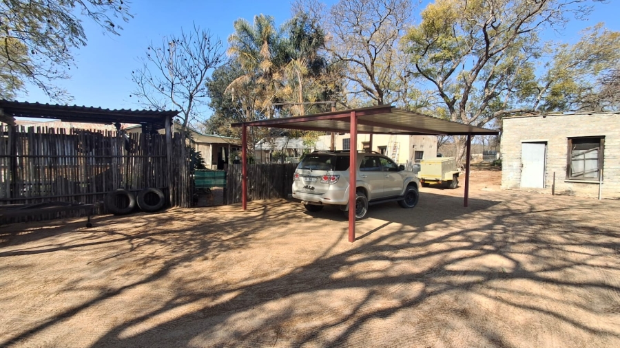 8 Bedroom Property for Sale in Palmietfontein Limpopo