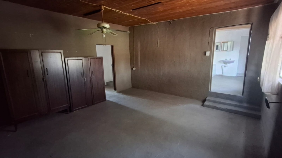 8 Bedroom Property for Sale in Palmietfontein Limpopo