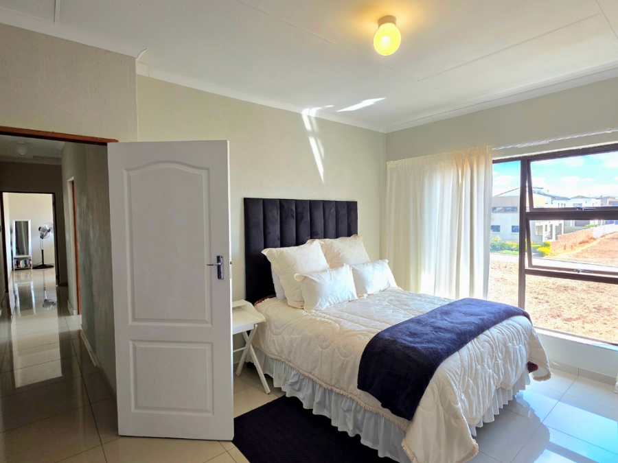 To Let 4 Bedroom Property for Rent in Bendor Limpopo