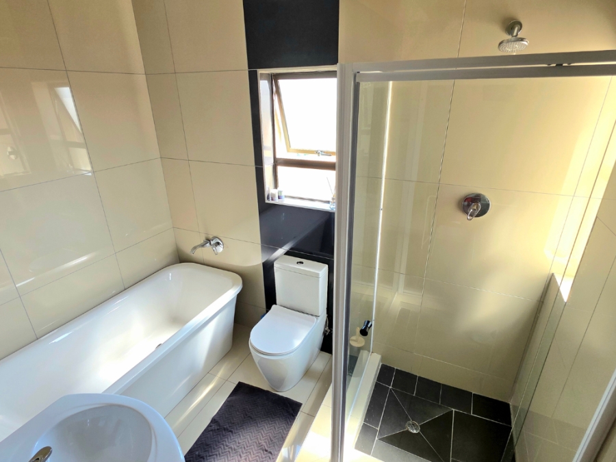 To Let 4 Bedroom Property for Rent in Bendor Limpopo