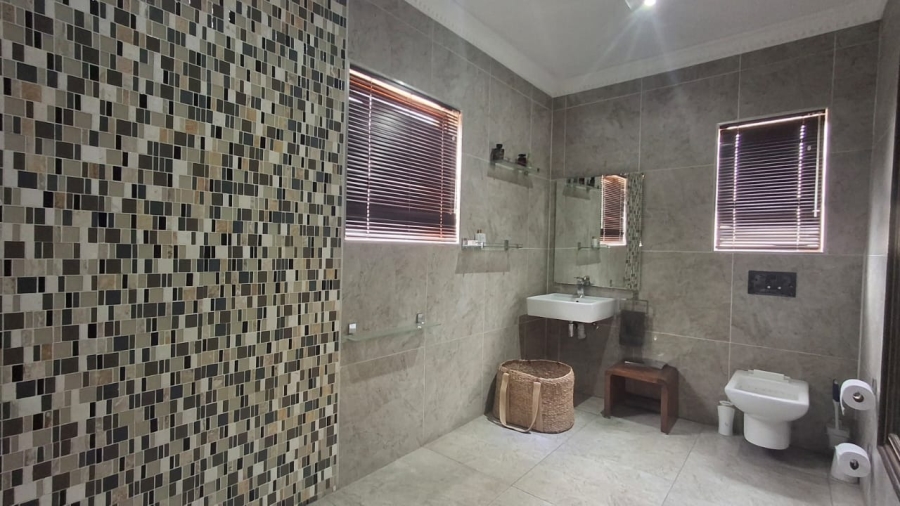 4 Bedroom Property for Sale in Bendor Limpopo