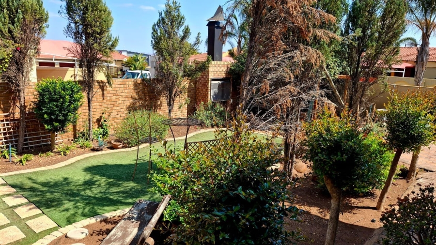 4 Bedroom Property for Sale in Bendor Limpopo