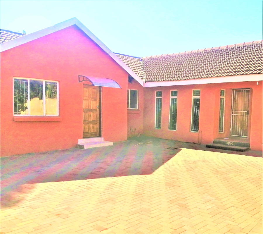 3 Bedroom Property for Sale in Flora Park Limpopo