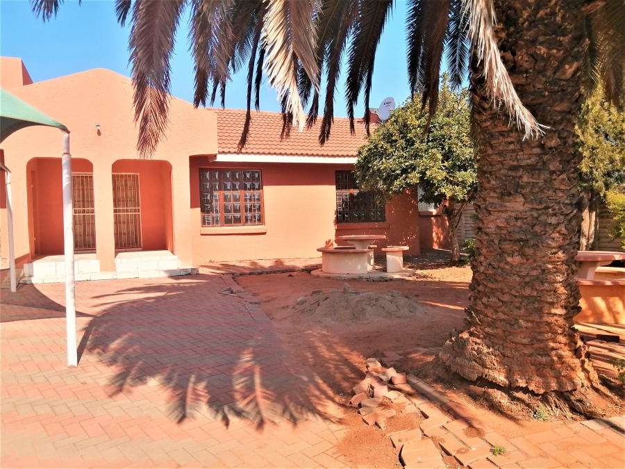3 Bedroom Property for Sale in Flora Park Limpopo