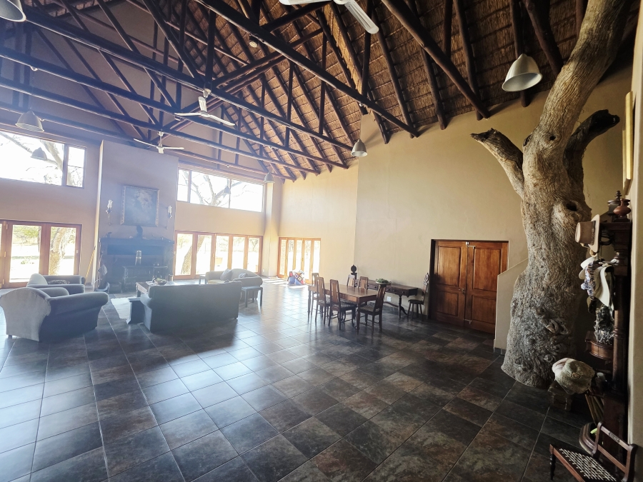 5 Bedroom Property for Sale in Thabazimbi Limpopo