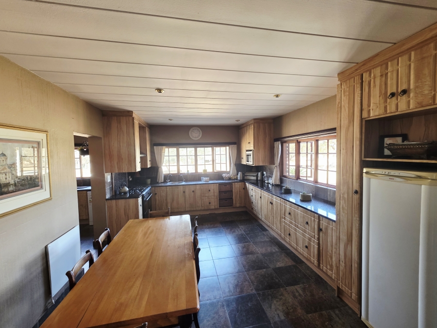 5 Bedroom Property for Sale in Thabazimbi Limpopo