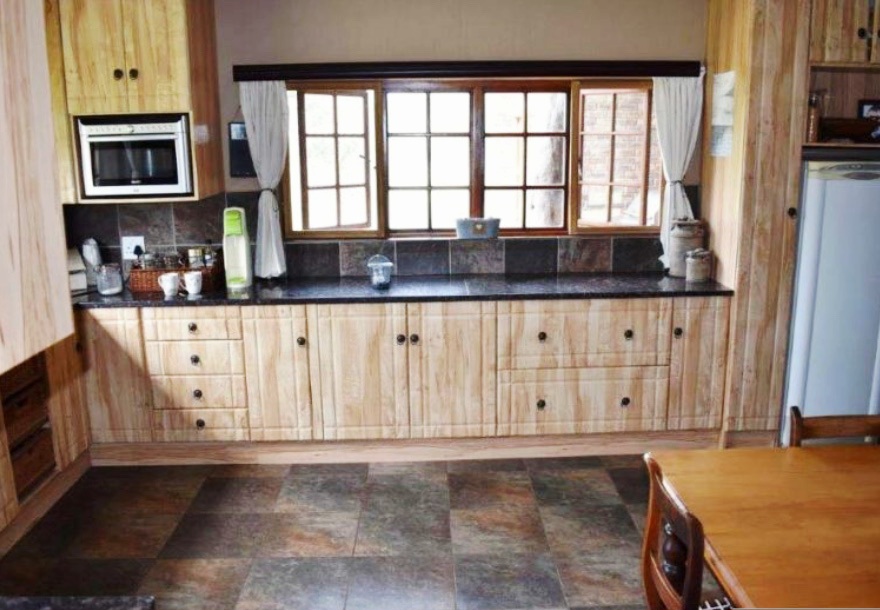 5 Bedroom Property for Sale in Thabazimbi Limpopo