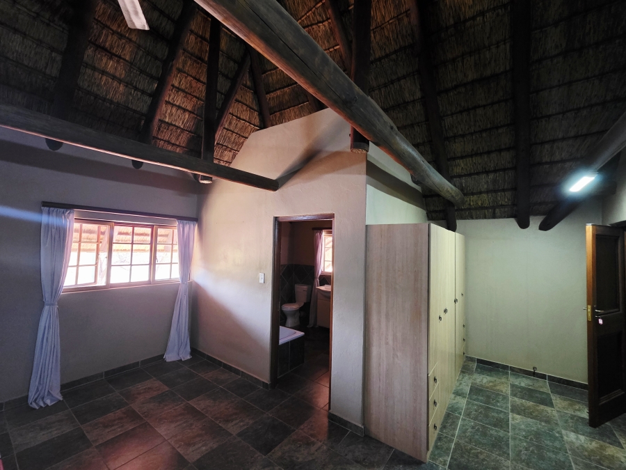 5 Bedroom Property for Sale in Thabazimbi Limpopo
