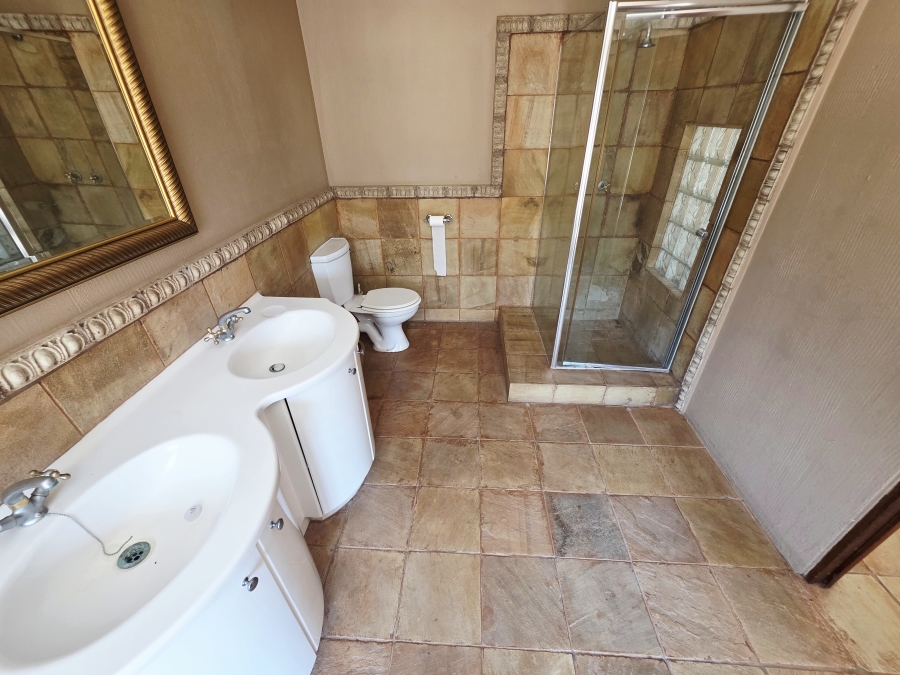 5 Bedroom Property for Sale in Thabazimbi Limpopo
