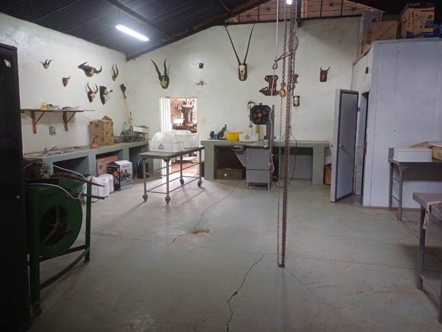 6 Bedroom Property for Sale in Modimolle Rural Limpopo