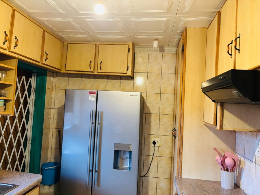 3 Bedroom Property for Sale in Mahwelereng Limpopo