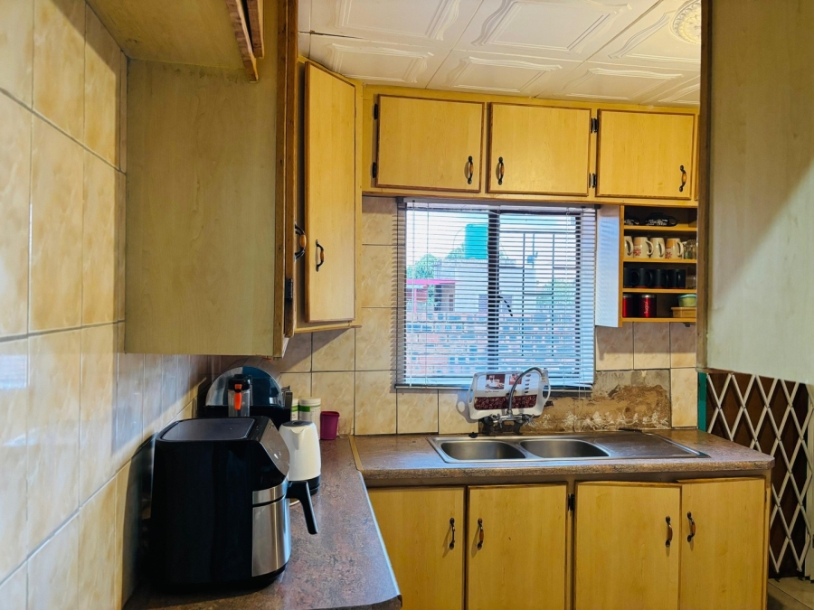 3 Bedroom Property for Sale in Mahwelereng Limpopo