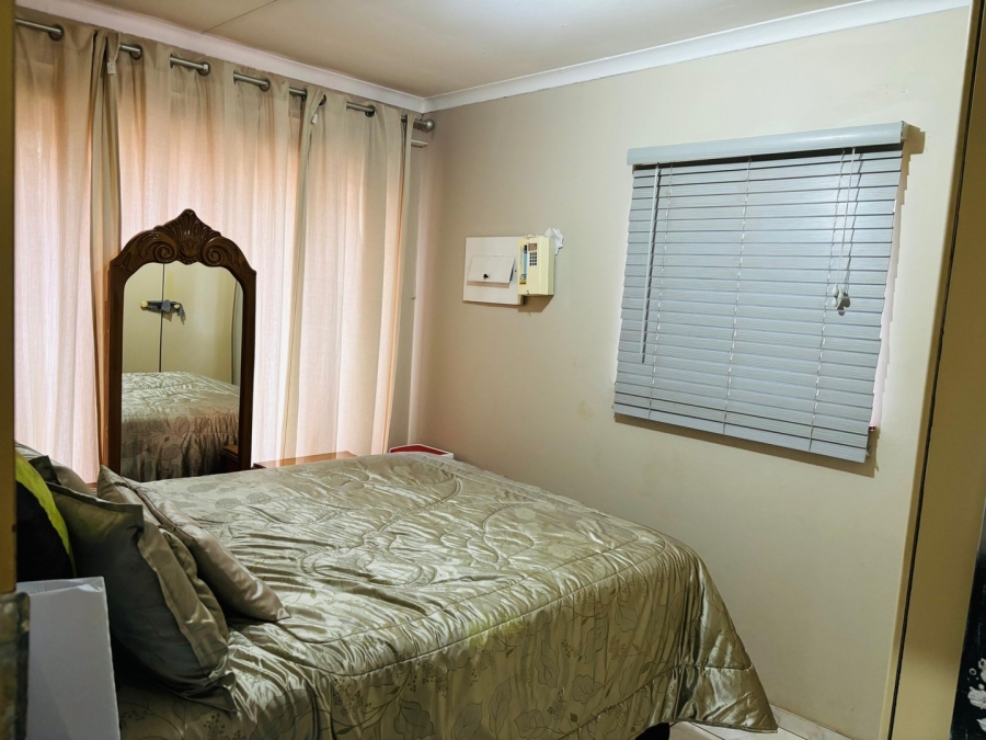 3 Bedroom Property for Sale in Mahwelereng Limpopo