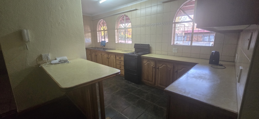 4 Bedroom Property for Sale in Fauna Park Limpopo