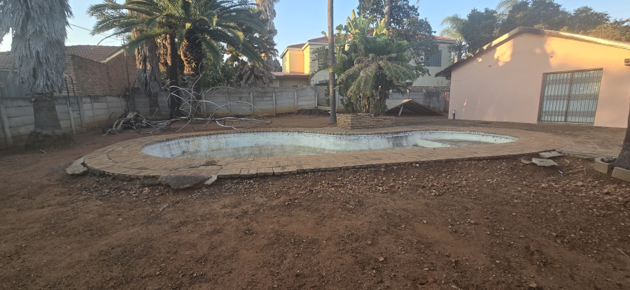 4 Bedroom Property for Sale in Fauna Park Limpopo