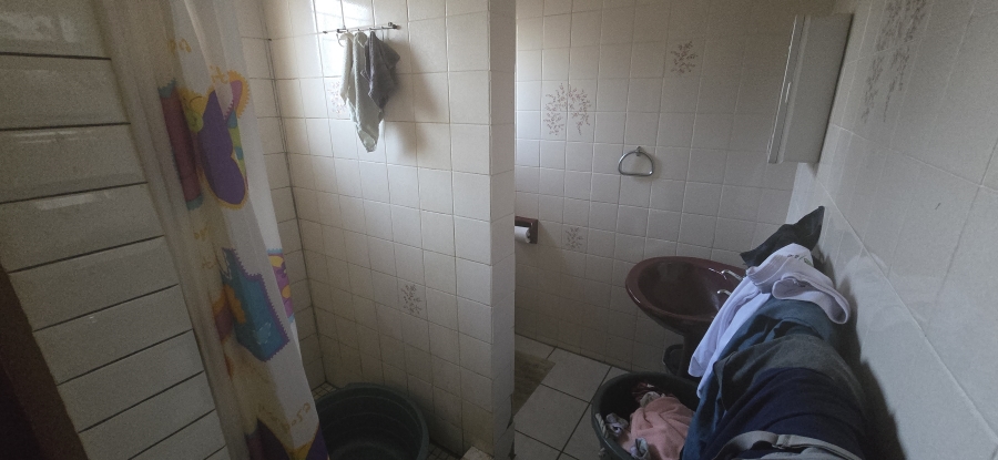 4 Bedroom Property for Sale in Fauna Park Limpopo