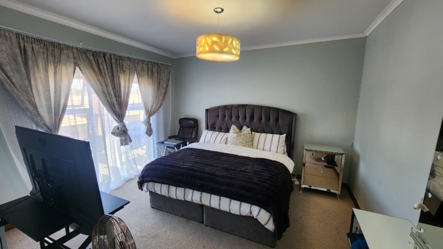 3 Bedroom Property for Sale in Bendor Limpopo