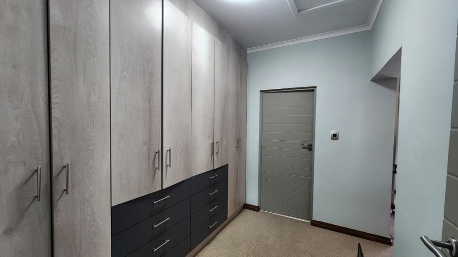 3 Bedroom Property for Sale in Bendor Limpopo