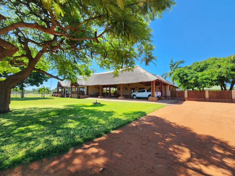 13 Bedroom Property for Sale in Musina Limpopo