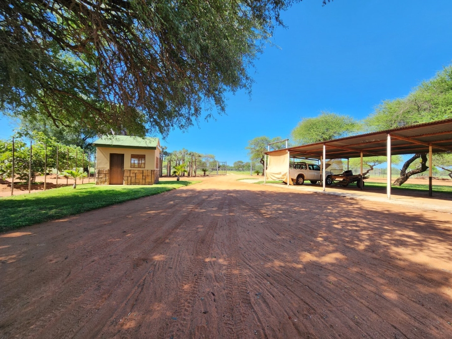 13 Bedroom Property for Sale in Musina Limpopo