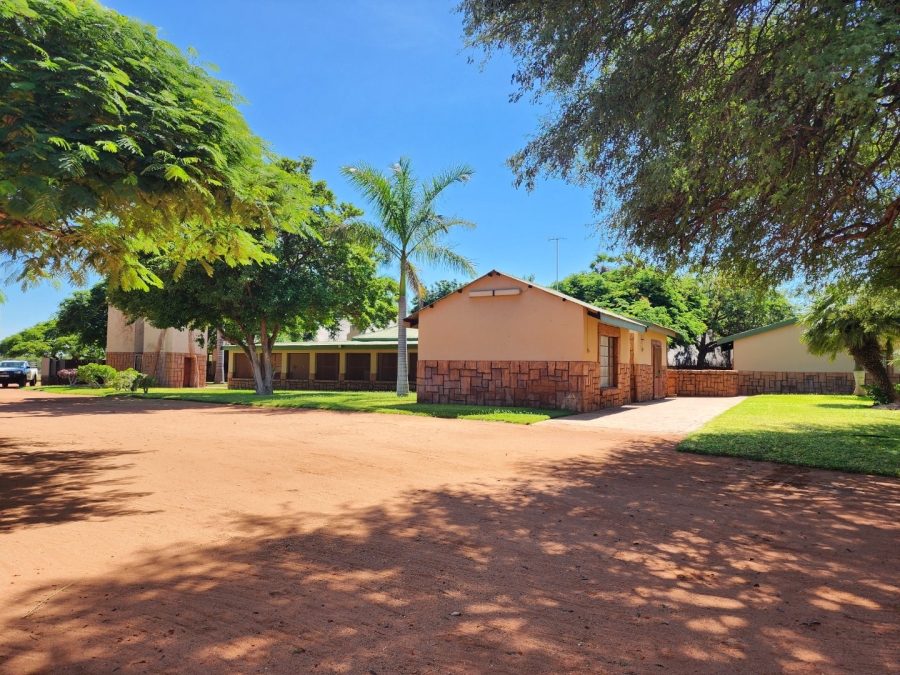 13 Bedroom Property for Sale in Musina Limpopo