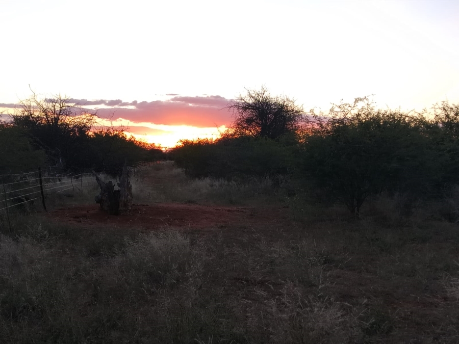 8 Bedroom Property for Sale in Tom Burke Limpopo