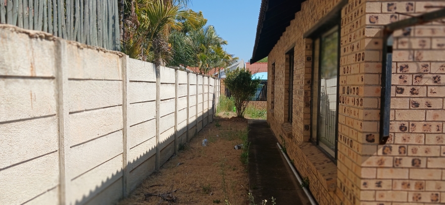 3 Bedroom Property for Sale in Bendor Limpopo