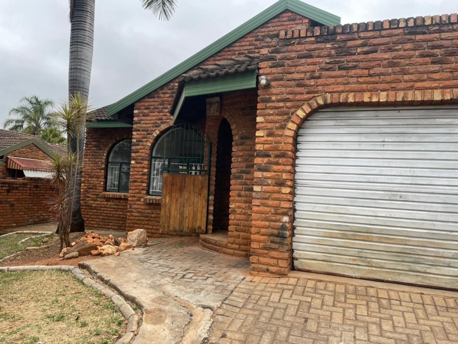 3 Bedroom Property for Sale in Aquapark Limpopo
