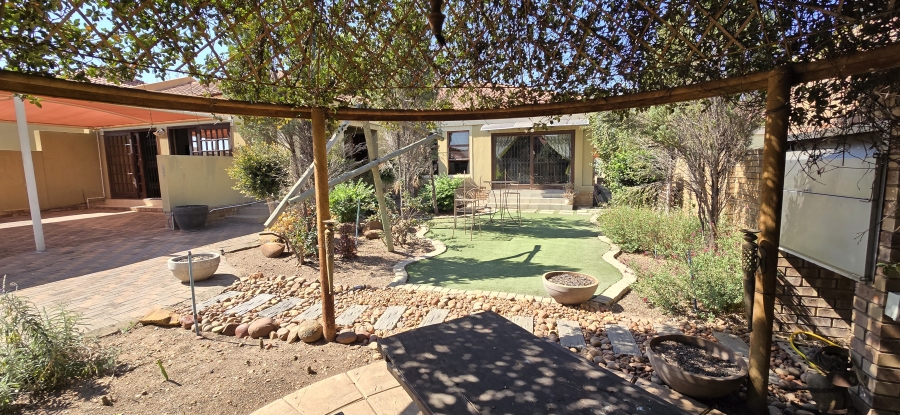 4 Bedroom Property for Sale in Bendor Limpopo
