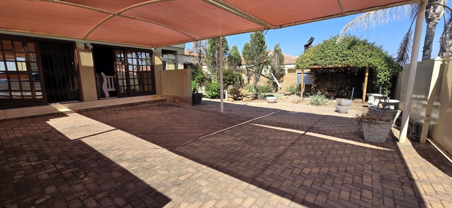4 Bedroom Property for Sale in Bendor Limpopo