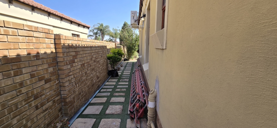 4 Bedroom Property for Sale in Bendor Limpopo