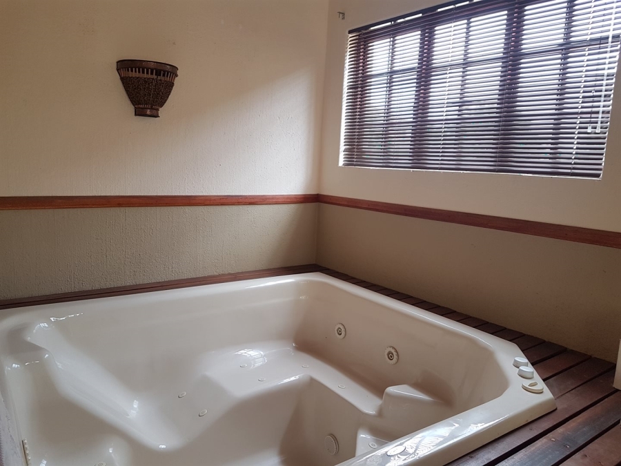 3 Bedroom Property for Sale in Bendor Limpopo