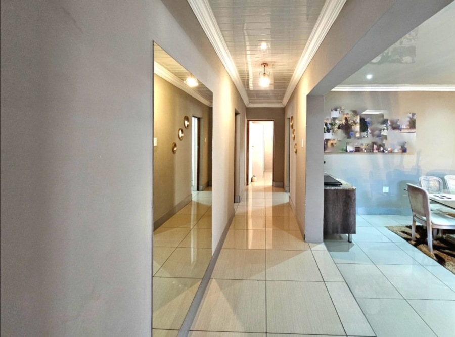 4 Bedroom Property for Sale in Woodhill Estate Limpopo